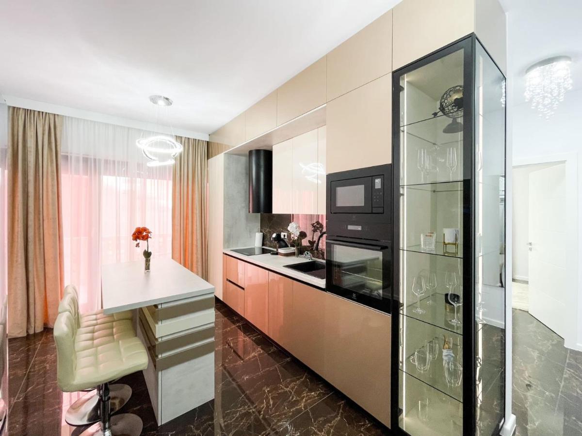 Giroc Residence Future Delux IV מראה חיצוני תמונה